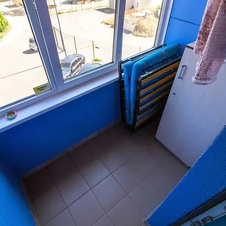 Kvartirkoff Na Bogatirskaya 6A, 3 Floor Kyiv Exterior photo