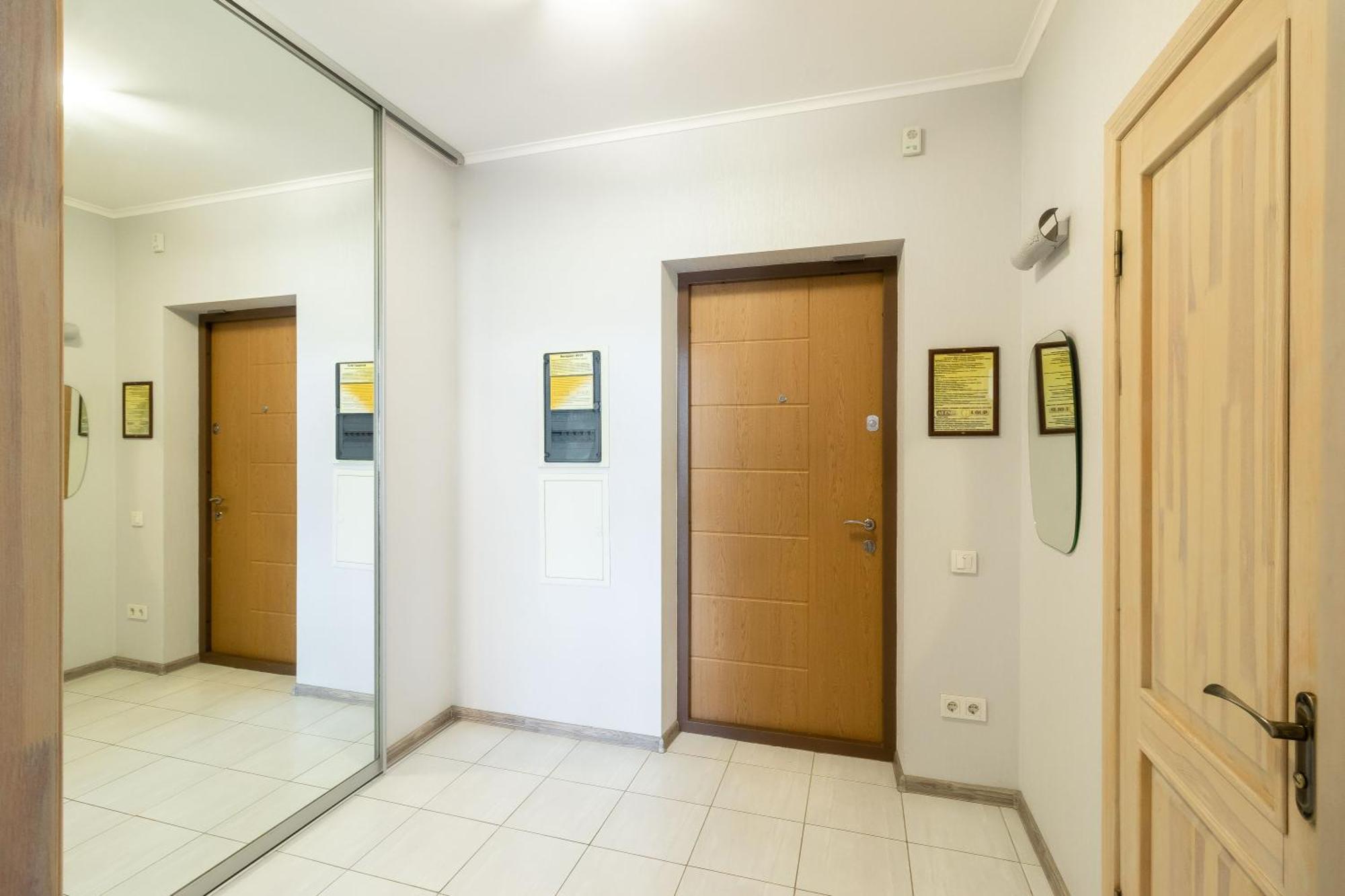 Kvartirkoff Na Bogatirskaya 6a, 3 Floor * Kyiv