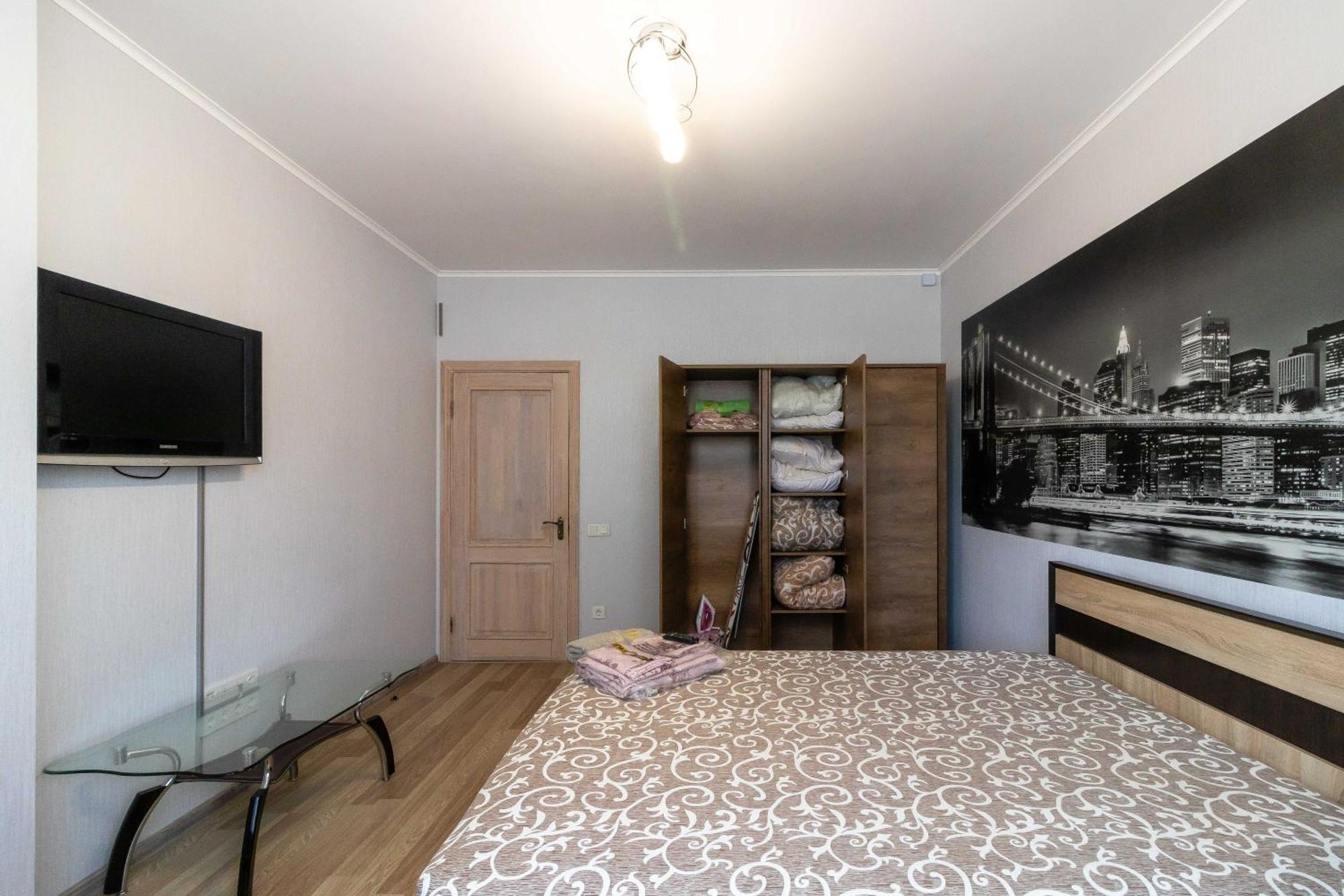 Kvartirkoff Na Bogatirskaya 6a, 3 Floor Apartment
